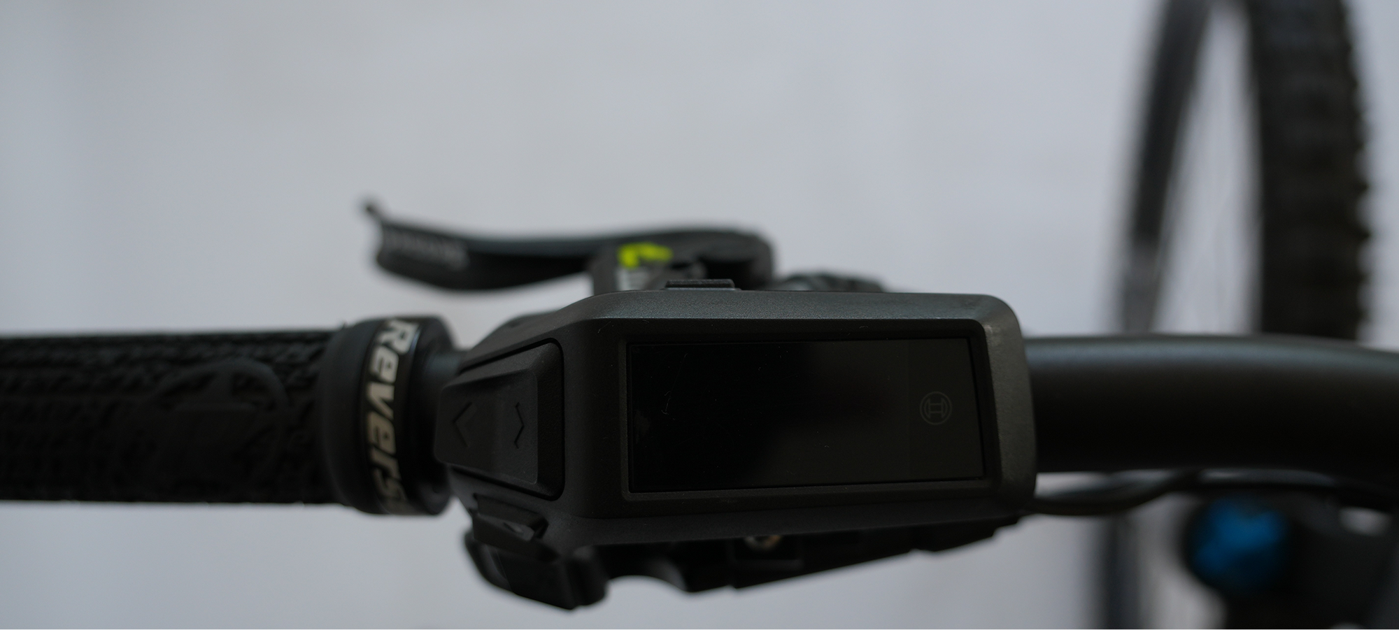 (24)M1 AM 6.0 L (AM.400.SX.P 6.0) Season 25