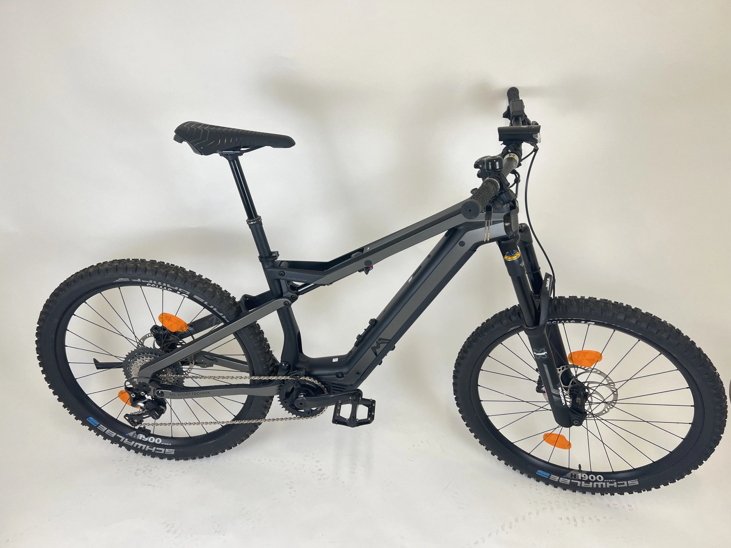 (22)M1 CC.400.SX.P M 3.0