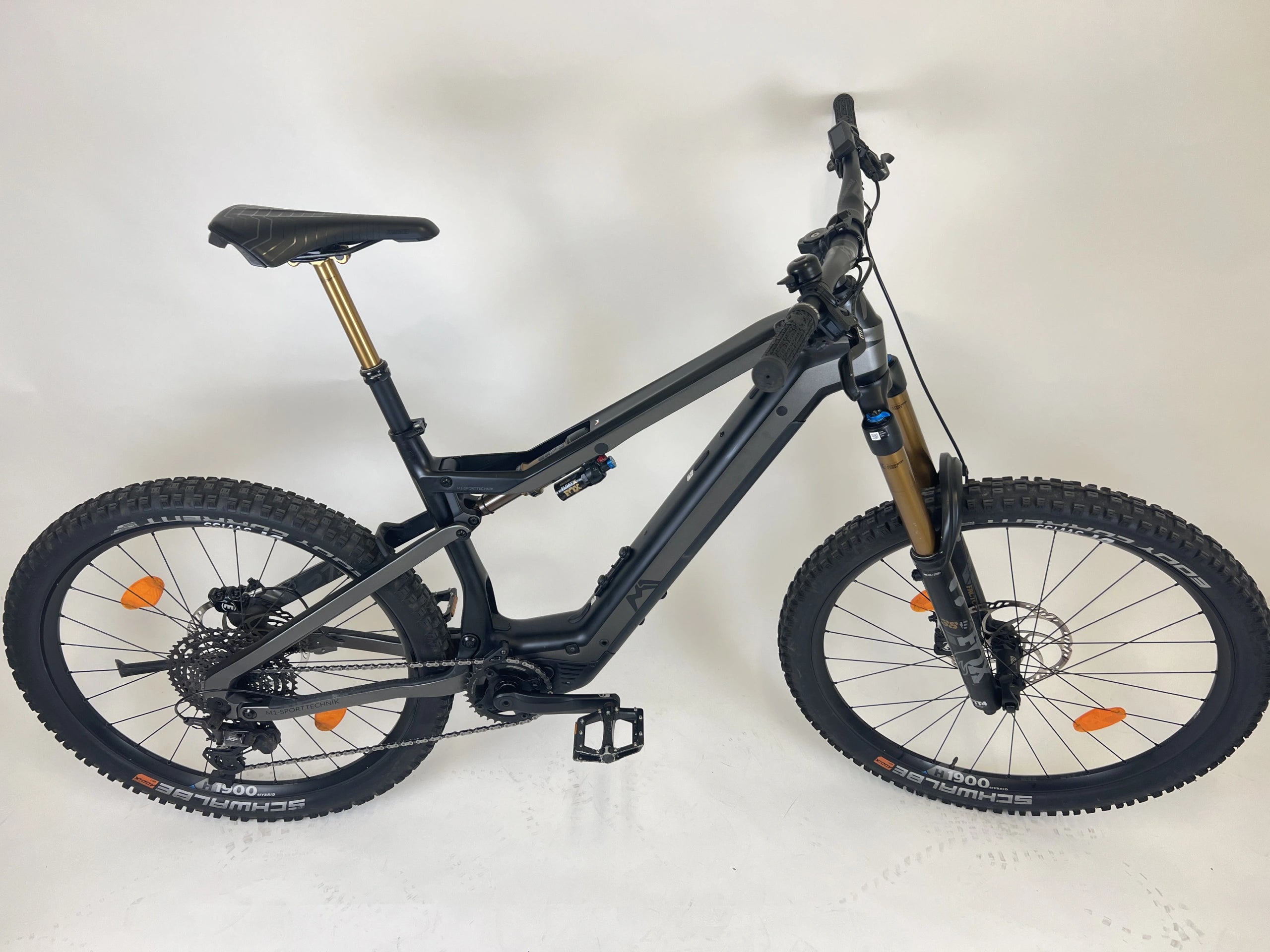 (40)M1 EN.400.SX.P 7.0 L